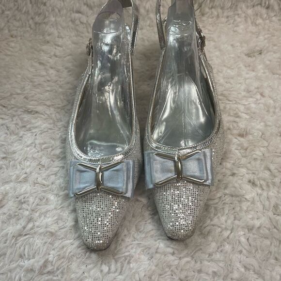 EY Boutique silver glitter &patent silver trim 3”heels satin gray bow accentSZ12 - Picture 3 of 13